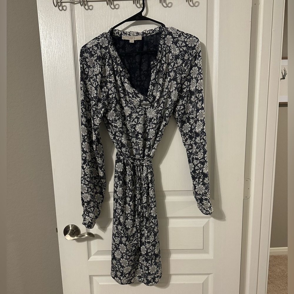 Loft V Neck Tie Dress- Navy Floral Print